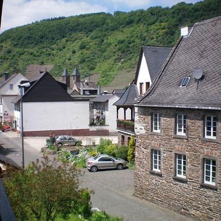 Mosel-Gastehaus Kirch Hotel Ernst Cameră foto
